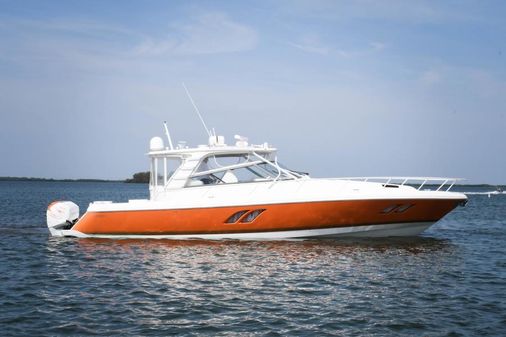 Intrepid 475 Sport Yacht image