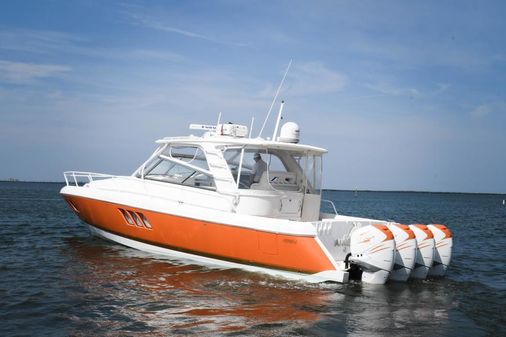 Intrepid 475 Sport Yacht image