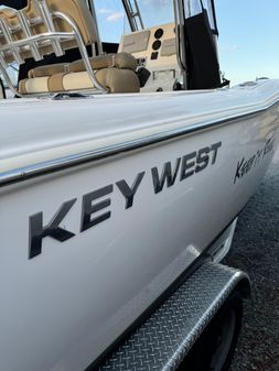 Key-west 239FS image