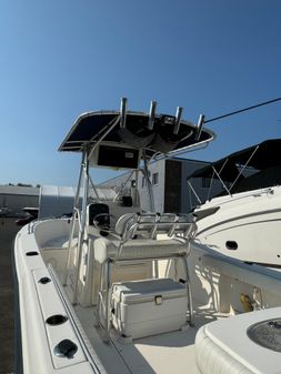 Sea Hunt Triton 232 image