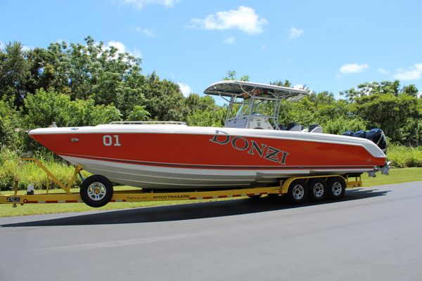 Donzi 38 ZFX Open - main image