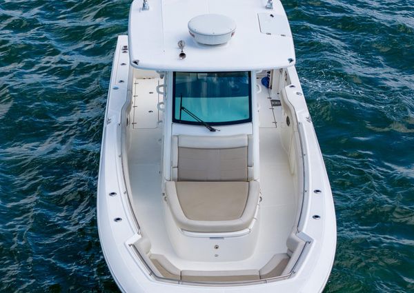 Boston Whaler 330 Outrage image