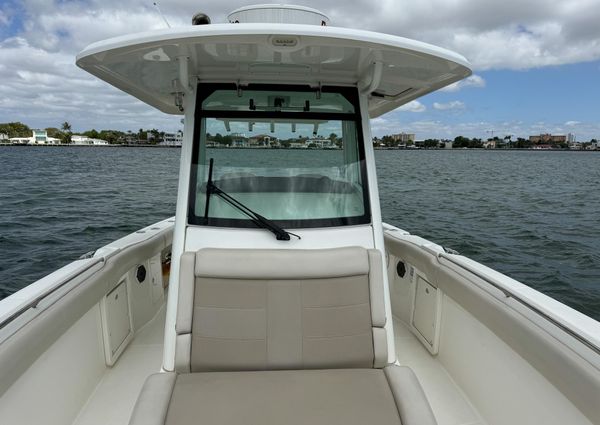 Boston Whaler 330 Outrage image