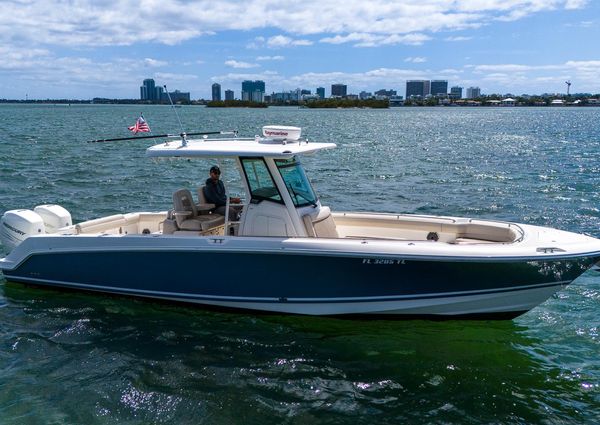 Boston Whaler 330 Outrage image