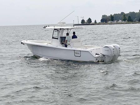 Sea-hunt GAMEFISH-30-WITH-COFFIN-BOX image