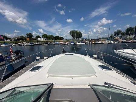 Rinker 320 Express Cruiser image