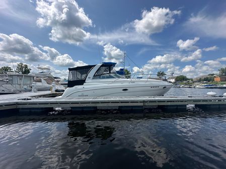 Rinker 320 Express Cruiser image