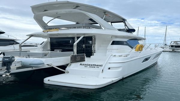 Aquila 44 