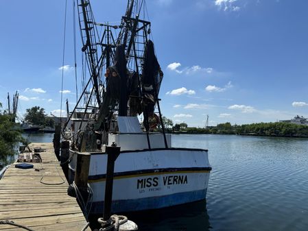 Commercial SHRIMP-FREEZER-TRAWLER image