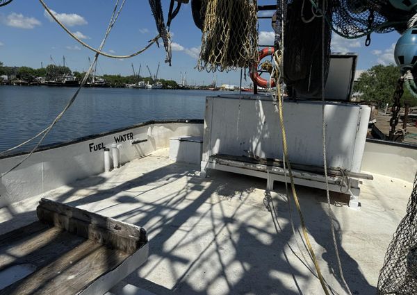 Commercial SHRIMP-FREEZER-TRAWLER image