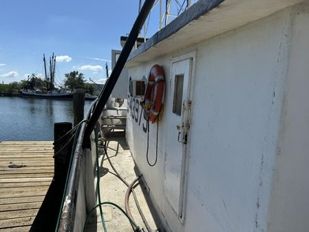 Commercial SHRIMP-FREEZER-TRAWLER image