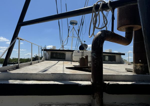 Commercial SHRIMP-FREEZER-TRAWLER image