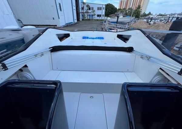 Riva 310 image