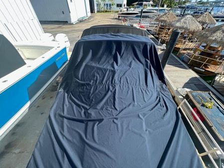 Riva 310 image