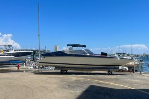 Riva 310 image