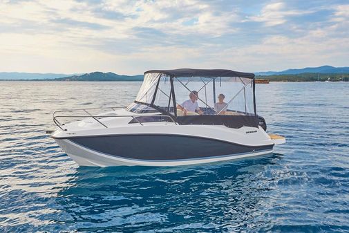 Quicksilver ACTIV-555-CABIN-CRUISER image