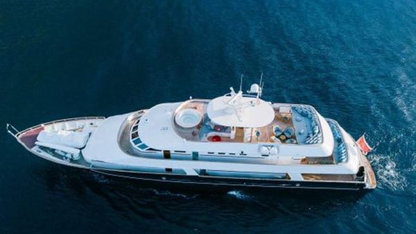Amels 38
