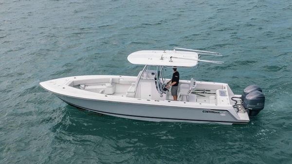 Contender 30 ST