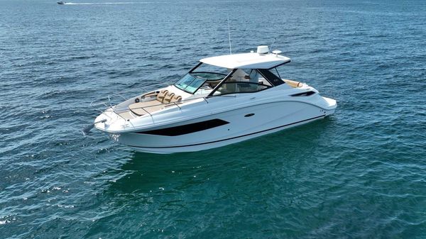Sea Ray Sundancer 320