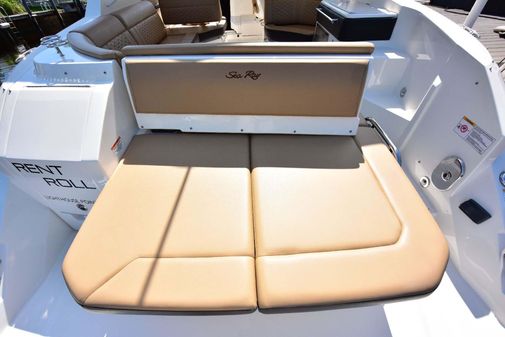 Sea Ray Sundancer 320 image