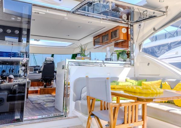 Riviera 5400 Sport Yacht Platinum Edition image