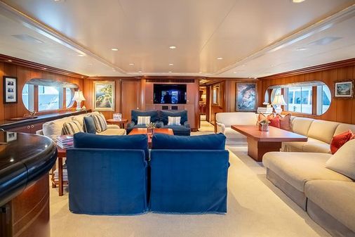 Feadship 140 Tri-Deck image