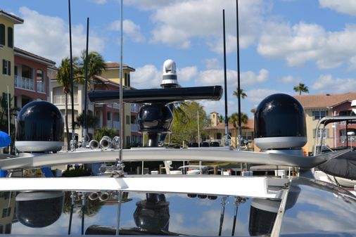 Riviera 5400 Sport Yacht Platinum Edition image