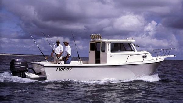 Parker 2520 XL Sport Cabin