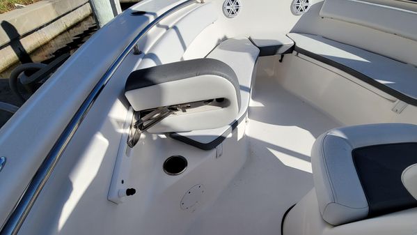 Tidewater 220-LXF image