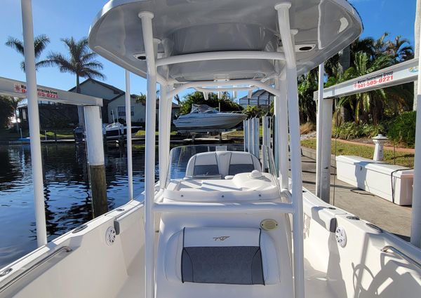 Tidewater 220-LXF image