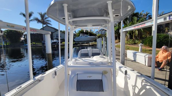 Tidewater 220-LXF image