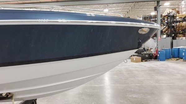 Formula 270 Bowrider image