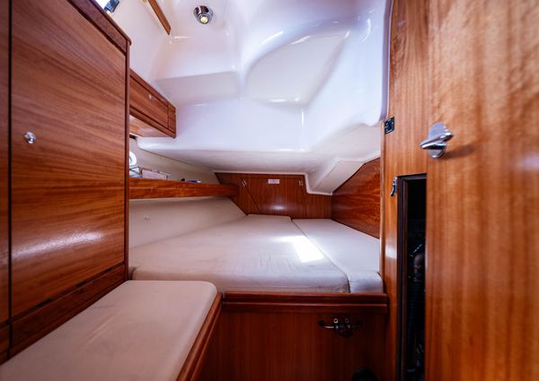 Bavaria 39 Cruiser image