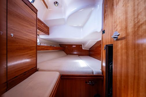 Bavaria 39 Cruiser image