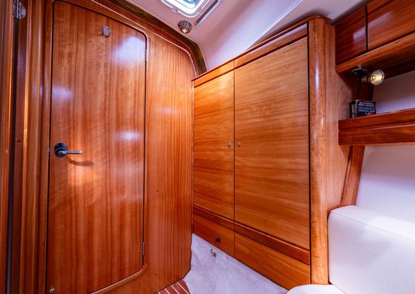 Bavaria 39 Cruiser image