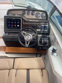 Sea Ray 350 Sundancer image