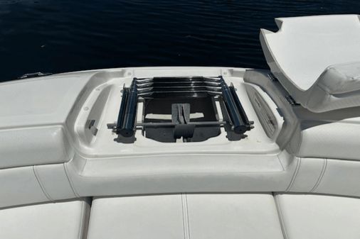 Sea Ray 270 SDX image