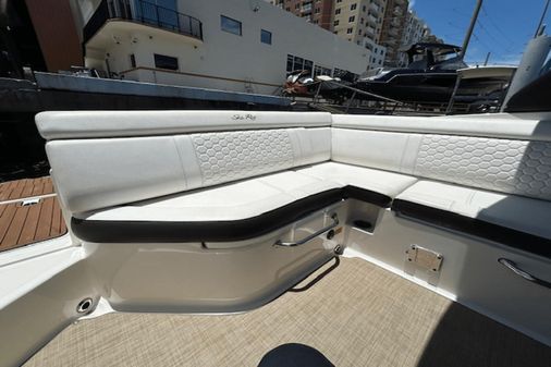 Sea Ray 270 SDX image