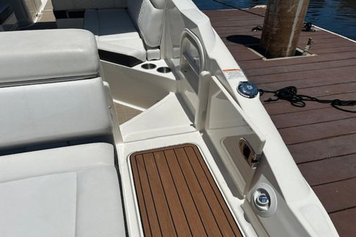 Sea Ray 270 SDX image