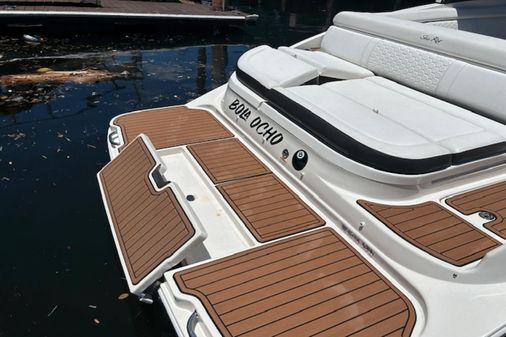 Sea Ray 270 SDX image