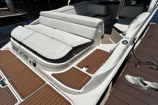 Sea Ray 270 SDX image