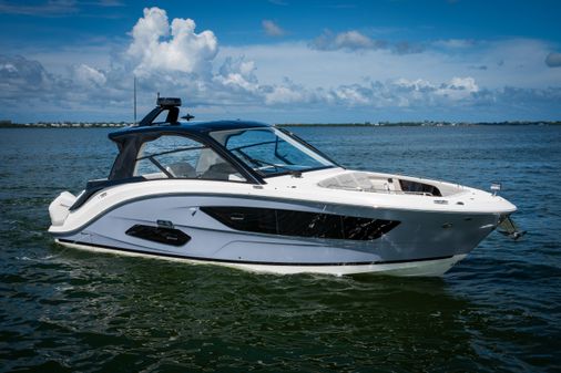 Sea Ray Sundancer 370 OB image