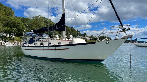 Pacific Seacraft 34