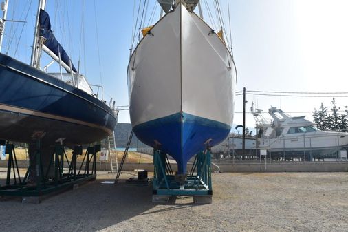 Custom Ketch 48 image