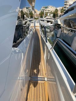 Sunseeker 76 Yacht image