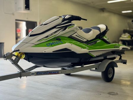 Yamaha-waverunner FX-CRUISER-HIGH-OUTPUT image