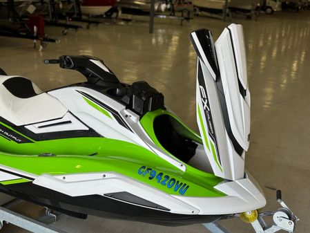 Yamaha-waverunner FX-CRUISER-HIGH-OUTPUT image