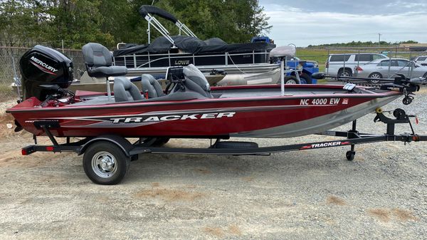 Tracker Pro Team 175 TXW