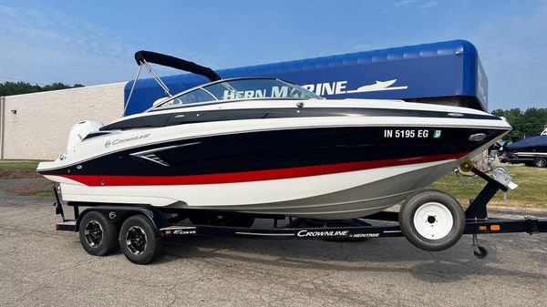 Crownline Eclipse E235 XS