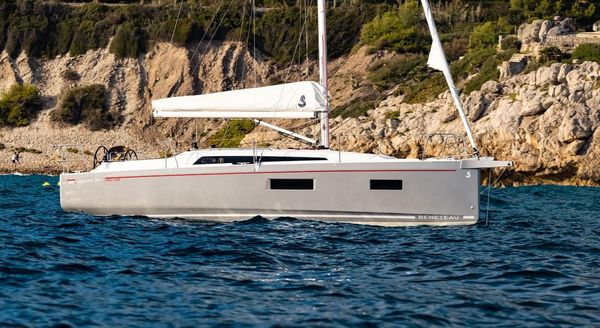 Beneteau Oceanis 34.1 image